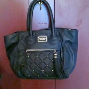 Black purse